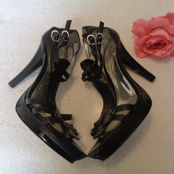 BEDROOM SHOES BLACK W 4 & 1/2 INCH HEELS ANKLE STRAPS BY CARLOS 9 - Picture 1 of 8